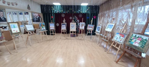 Выставка детского рисунка «Новогодние фантазии»