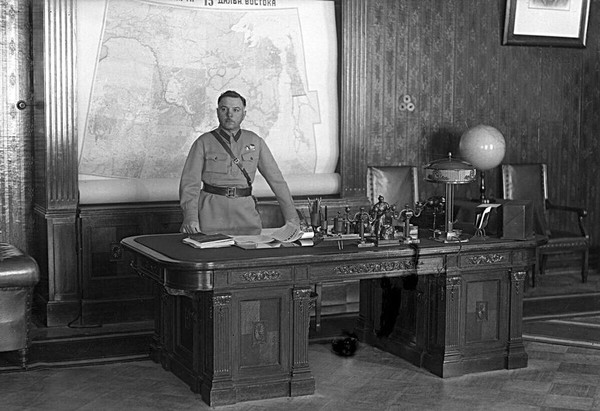 Тематическая встреча «Ворошилов. Гражданская война.»