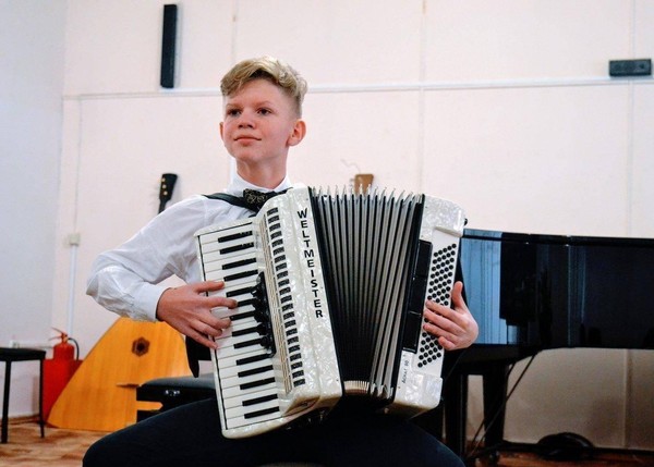 XI Областной конкурс исполнителей на народных инструментах