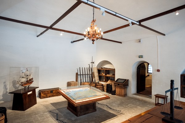 Посещение Старого Английского двора