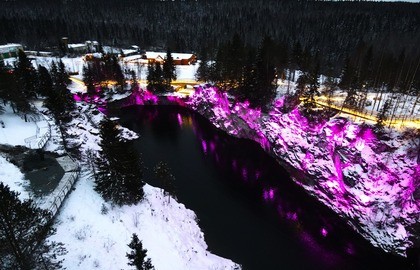 Новый год по-карельски. Игры с Дедом Морозом, питомник хаски и парк Рускеала