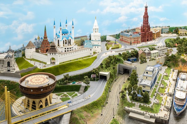 Грандиозный музей «Царь-макет»