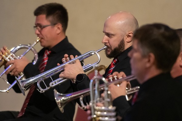 Новый год с «Сибирским брассом»