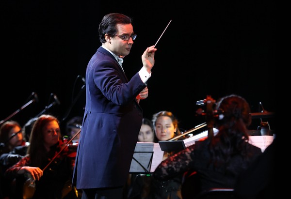 Новогодний гала-концерт с Губернаторским симфоническим оркестром