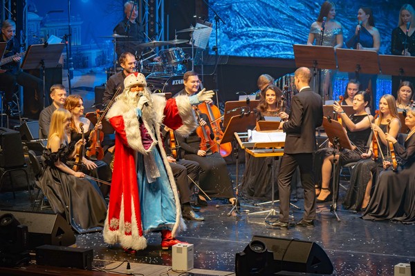 Новогодняя феерия. Праздничное шоу