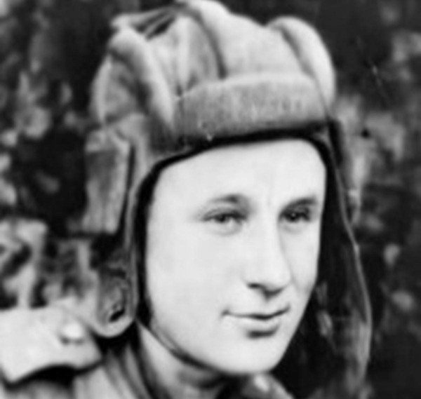 Тематическая беседа «Шуйдин Михаил Иванович». Акция «Листая военные страницы»