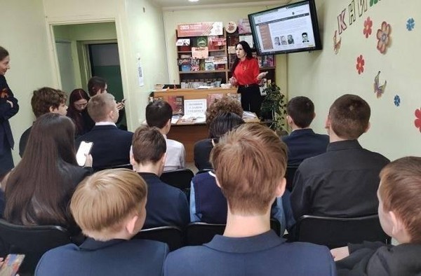 Выставка-обзор «Эхо войны в книгах»