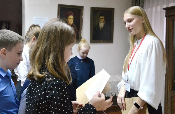 Литературная викторина «Книжные прятки»