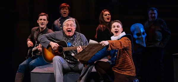 Спектакль «Спасти рядового Гамлета»