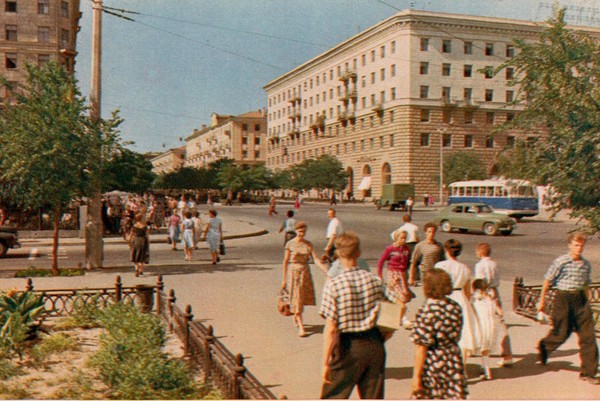 Тематическая беседа «Город Сталина»