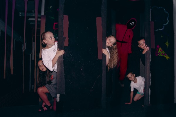 Прятки. Игра в кальмара