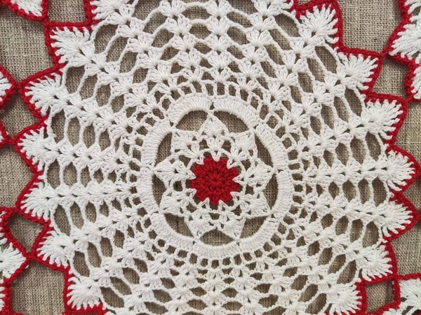 Мастер-класс «Круглая салфетка»