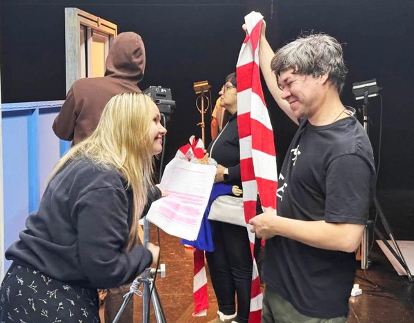 Открытая сдача спектакля «Подарок для мамы»