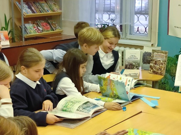 Путешествие в Книжкин дом