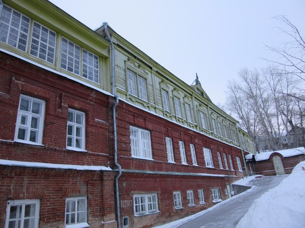 Выставка «Из класса на фронт»