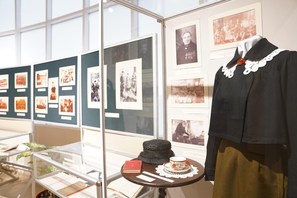 Экскурсия по выставке «Сердце, отданное детям»