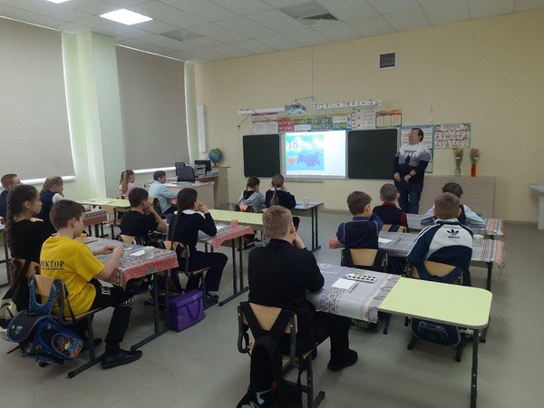 Занятие «От Домостроя до Конституции»