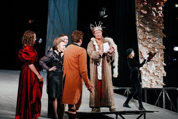 Спектакль «Обыкновенное чудо»