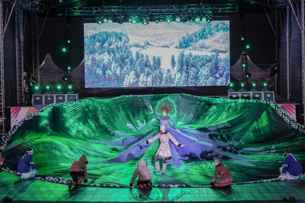 Театрализованный концерт «Северный ветер»