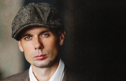 Максим Апрель