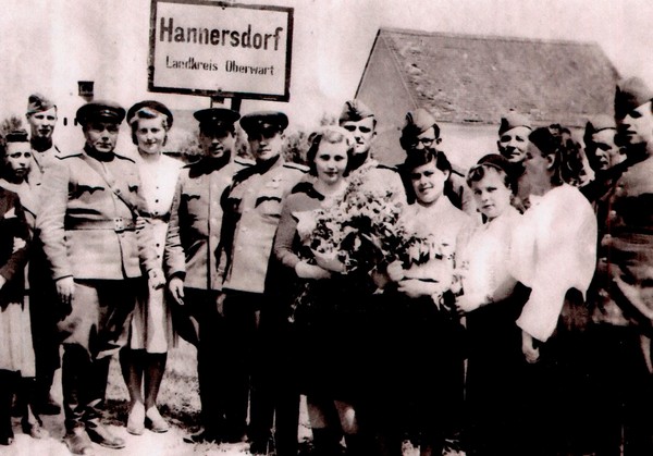 Экскурсия по выставке «Отечества достойные сыны»