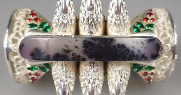 Выставка «АРХЕОювелирно»