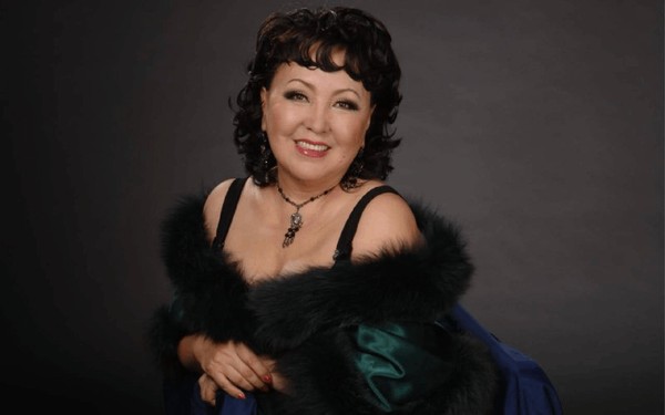 Бенефис-спектакль «Театр – мое сердце, моя душа, моя судьба»