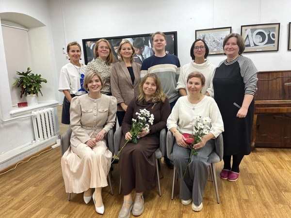 Встреча-диалог «Пространства и смыслы»: «О чём мечтает современная женщина...»