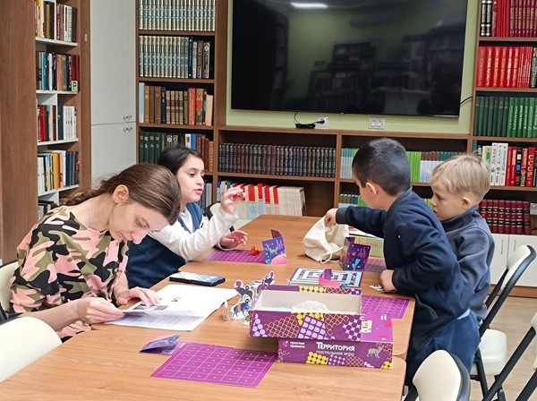 Вечера игровых развлечений «Библиомания»