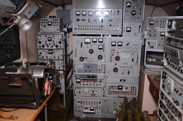 Беседа «средства связи и управления ВДВ: Р-141Д «Баргузин»