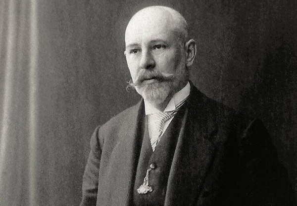 Мультимедийный проект «Архитектор Высочайшего дворца»