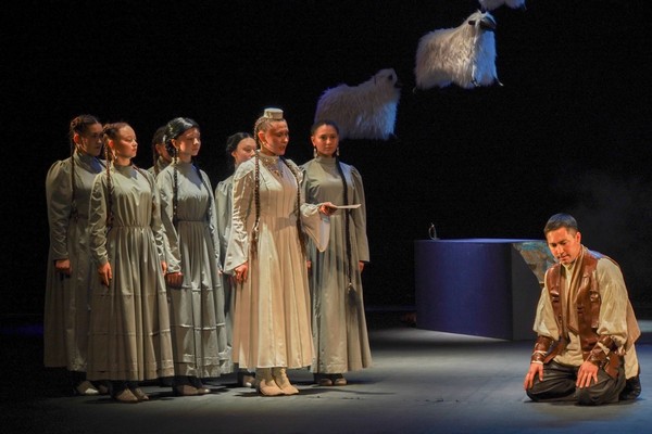 Ак Калфак / Её белый калфак