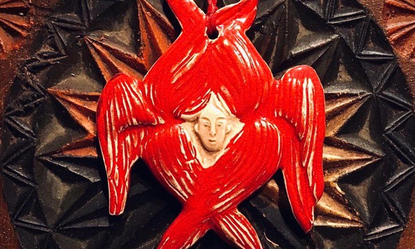 Мастер-класс «Керамическая ёлочная игрушка-подвес «Серафим»