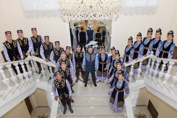 Милли моңнар