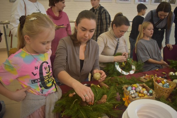 Cерия творческих мастер-классов «Рождественский венок»