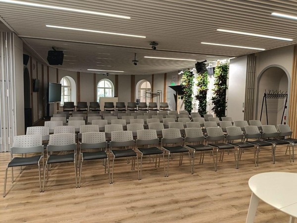 Феномен Андреа Камиллери: к 100-летию мастера сицилийского детектива