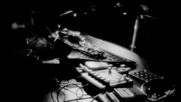 Decode Silence. Акустический след: Электричество