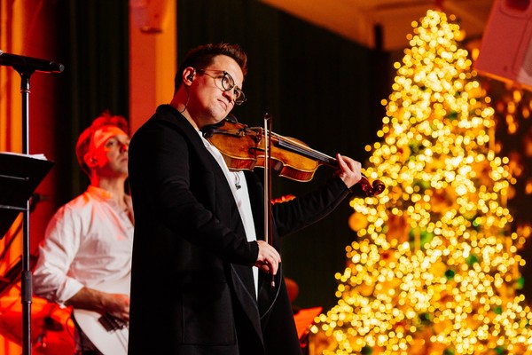 Imperialis Orchestra. Мировые и рождественские хиты в симфоническом звучании