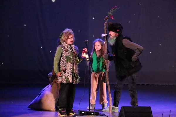 Парад героев русских сказок