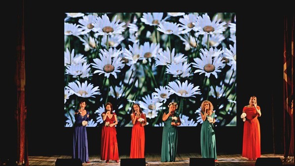 Ретро-концерт «А у нас во дворе»