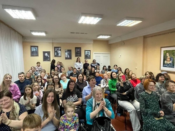 Весь мир начинается с мамы