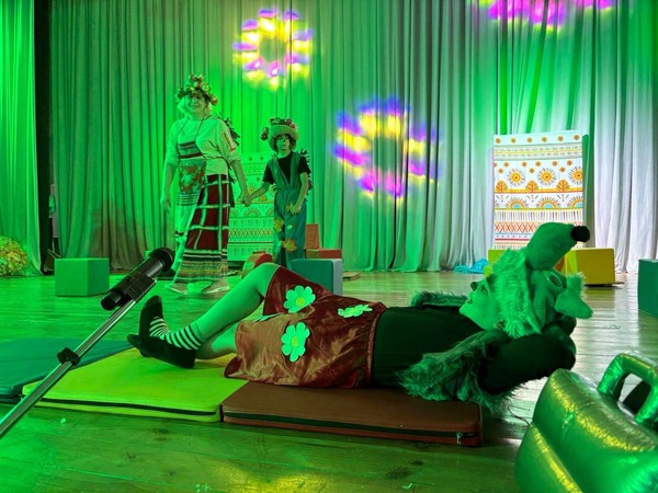 Спектакль «Три поросенка»