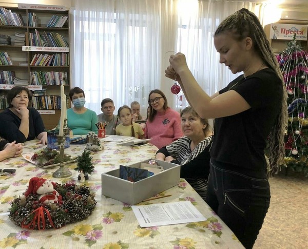 Зимняя лаборатория по изготовлению подарков «Новогодний подсвечник»