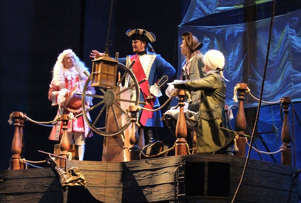 Антон Феоктистов