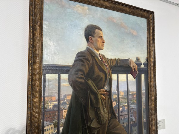 Экскурсия по выставке «Личности и характеры»