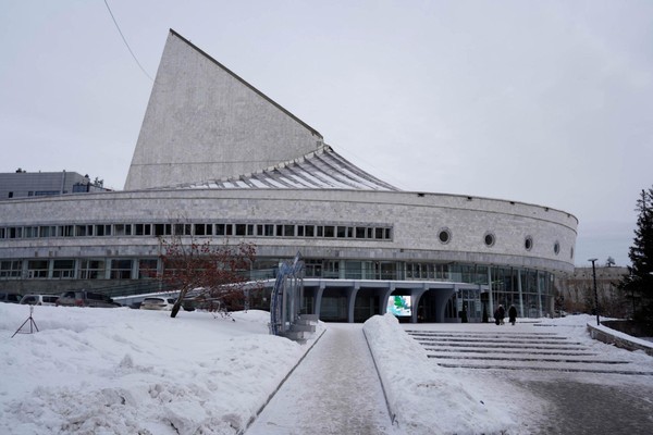 Трансляция спектакля «Том Сойер»