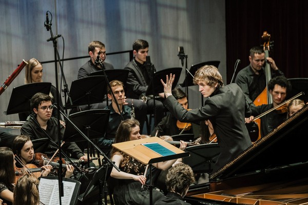 Чайковский. Щелкунчик. Свиридов. Метель. Рахманинов. Концерт № 2