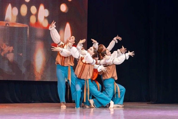 «Вместе» концерт Хореографического ансамбля «Жар-птица»