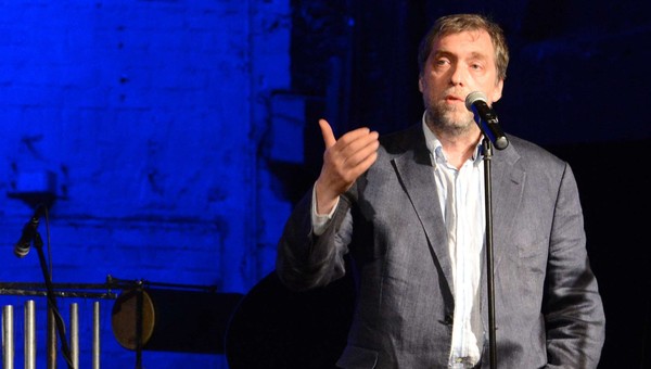 Он вчера не вернулся из боя