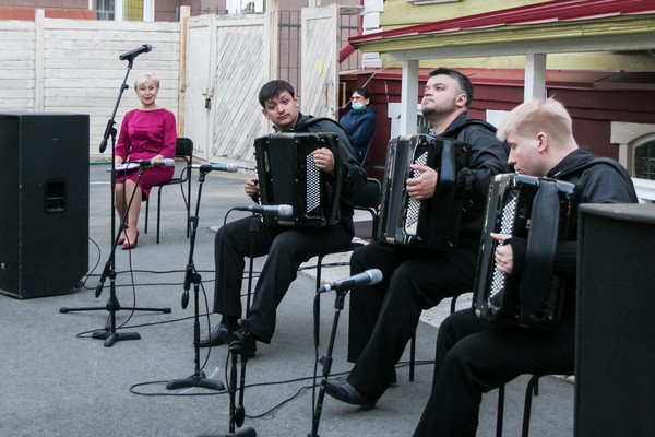 В Урале Русь отражена